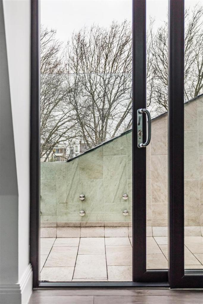 Apartament Luxurious Hidden Gem In Wandsworth Londyn Zewnętrze zdjęcie