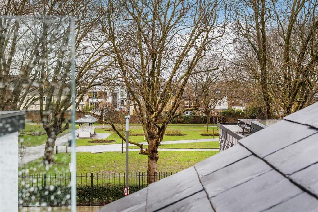 Apartament Luxurious Hidden Gem In Wandsworth Londyn Zewnętrze zdjęcie