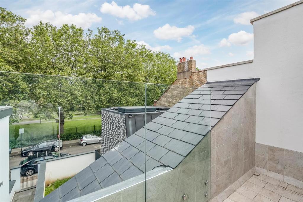 Apartament Luxurious Hidden Gem In Wandsworth Londyn Zewnętrze zdjęcie