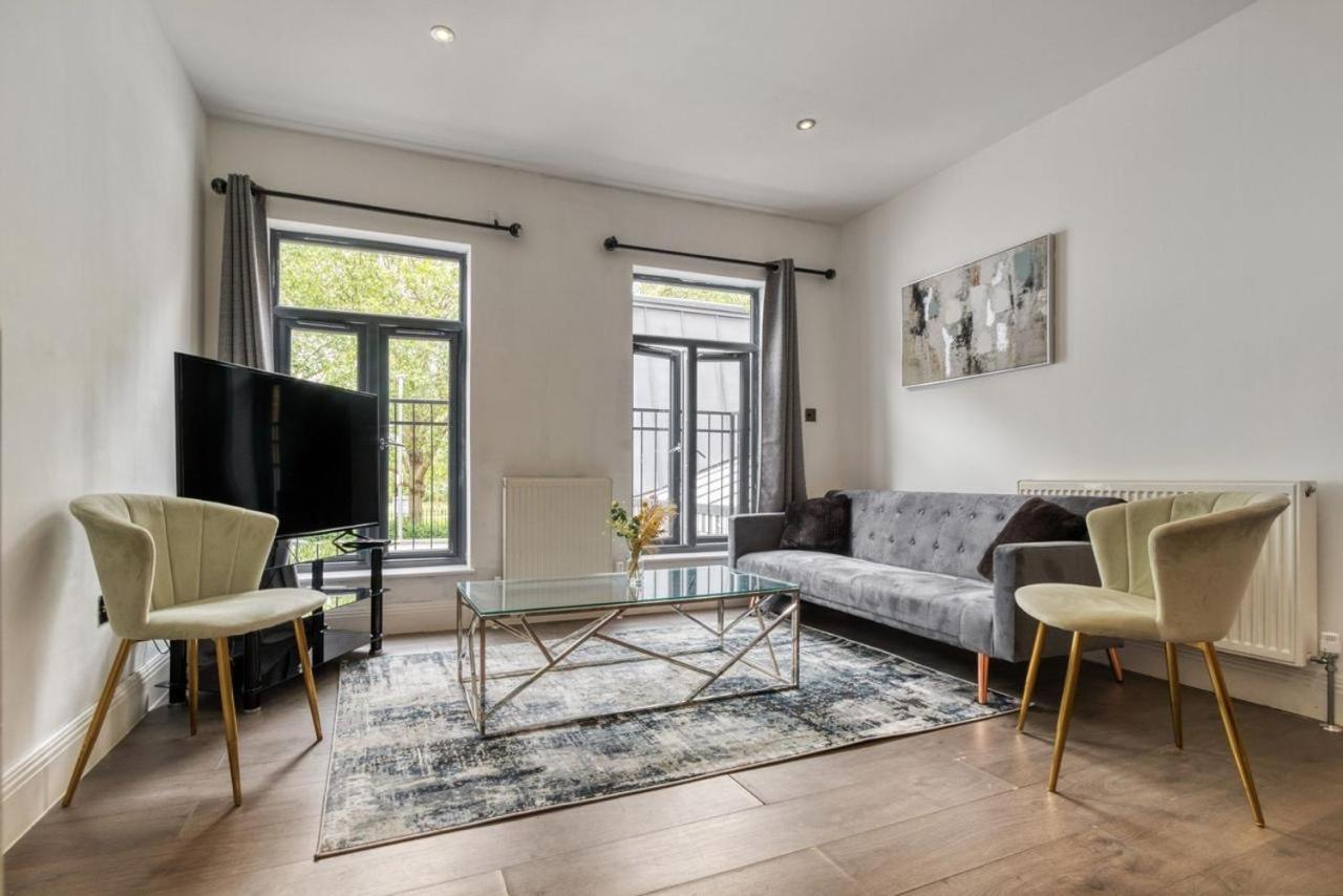 Apartament Luxurious Hidden Gem In Wandsworth Londyn Zewnętrze zdjęcie